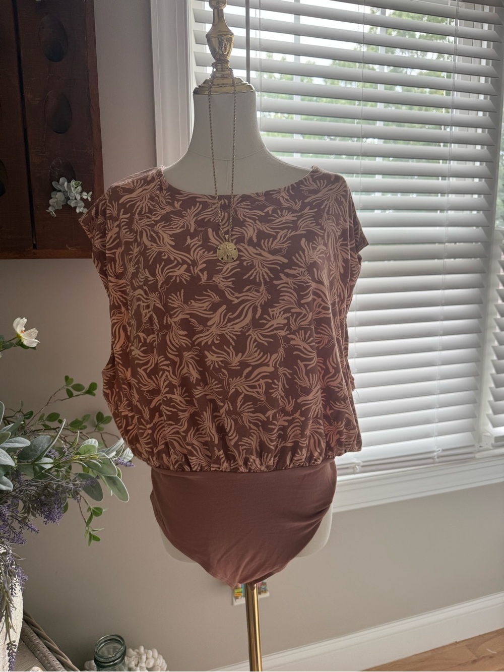 Sleeveless Printed Bodysuit and skirt in Dusty Rose